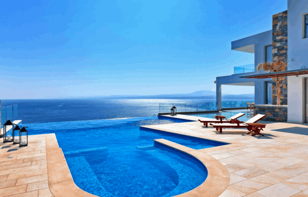 Luxury Villa For Sale in Greece